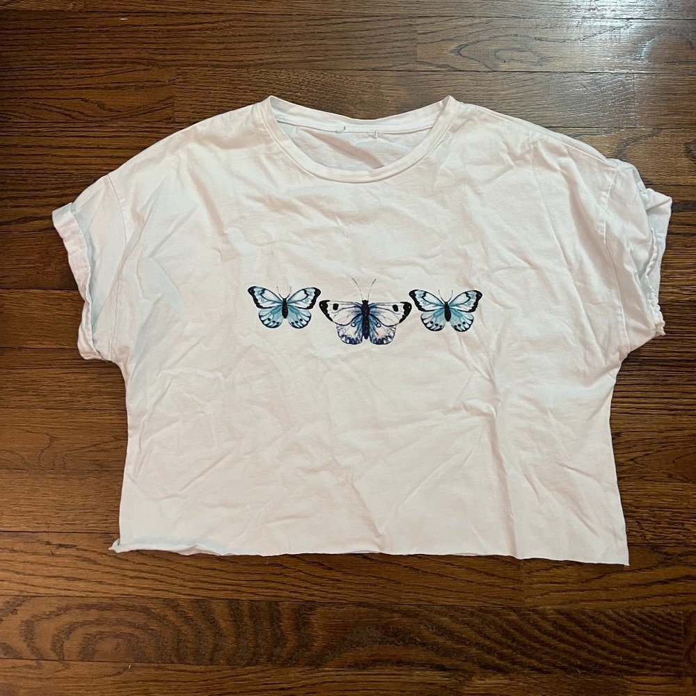 SHEIN cropped butterfly t-shirt